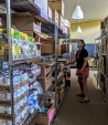 Lyle-volunteer-in-pantry-2