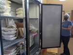 Lyle-volunteer-in-pantry-4