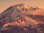Mt.-Adams-summit-closeup